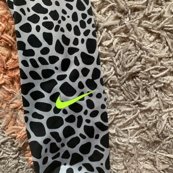 Nike pro leggings - Picture 4 of 4